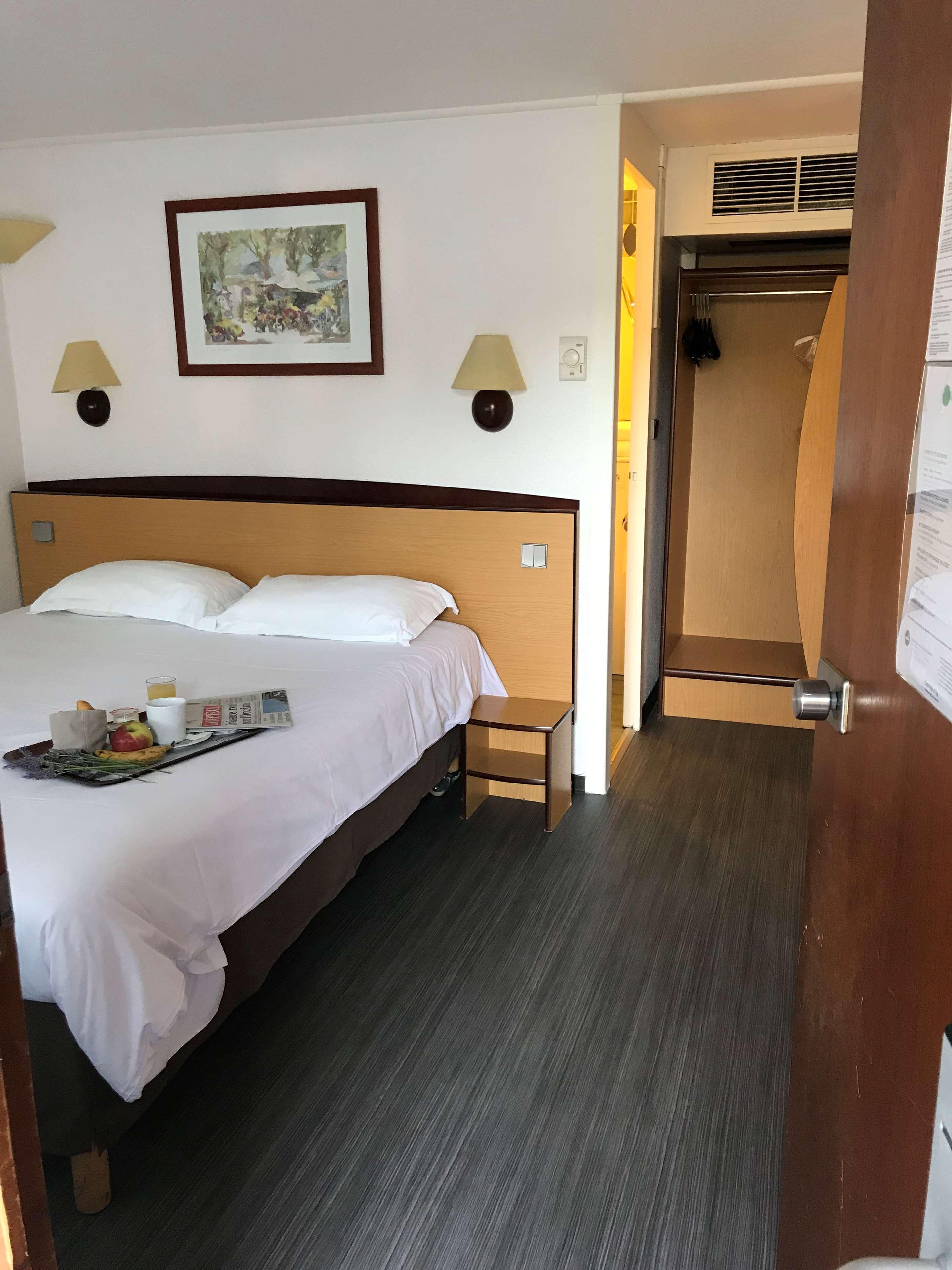 Hotel Campanile 3*