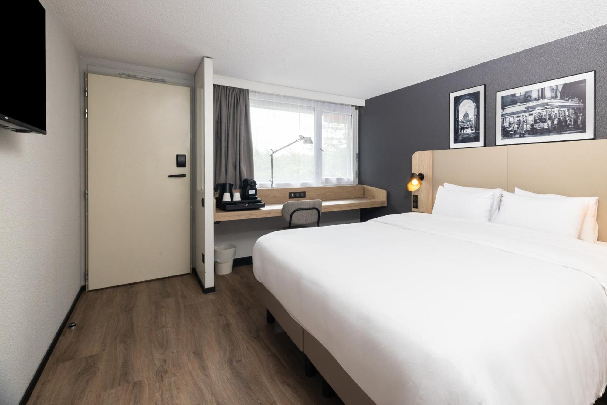 Hotel Campanile
